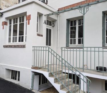 Margny-les-Compiegne Wohnung | 2 Pièces Neuf Centre Ville, Magny Compiègne