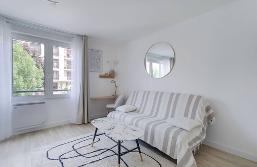 Lagny-sur-Marne Wohnung | 2 Pièces Refait à Neuf / Parking / 15mn Disney