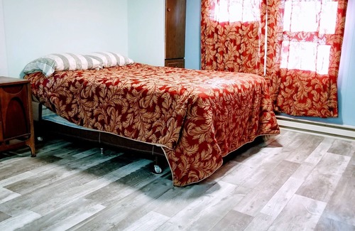 McLeod Kabine | 2 pond lodge