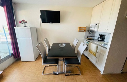 La Cote Radieuse Wohnung | 2-Zimmer-Wohnung mit Parkplatz, WIFI und Klimaanlage