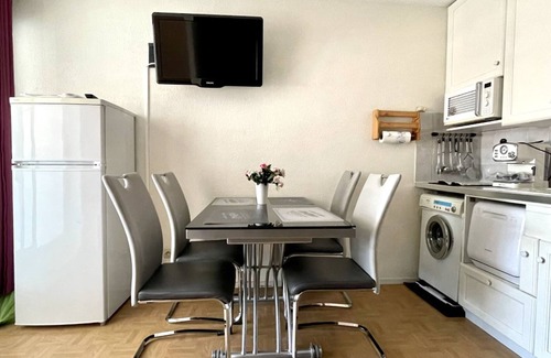 La Cote Radieuse Wohnung | 2-Zimmer-Wohnung mit Parkplatz, WIFI und Klimaanlage