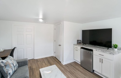 Libertyville Wohnung | 2- Story Entire Private Place