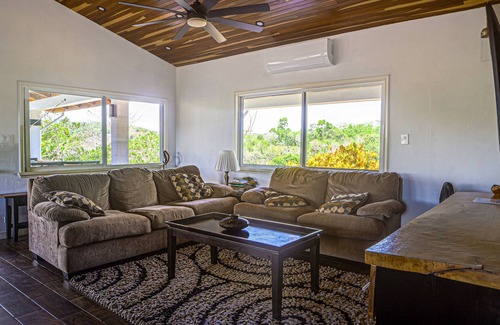 Santa Elena Haus | 2-story mtn-view home with huge terrace, hammock, grill, patio, outdoor dining