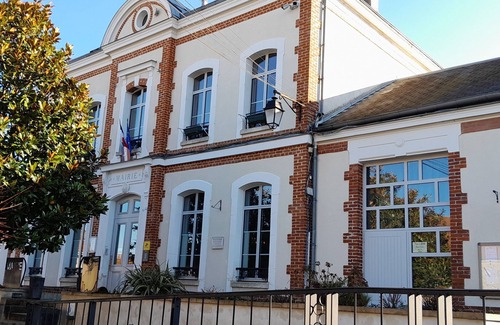 Messy Wohnung | 20 minutes from Disney and Roissy Airport, F2 apartment ideal for couple