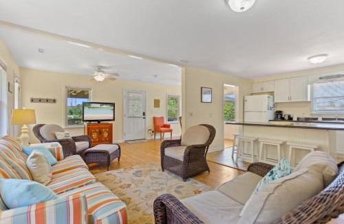 Duck Haus | 2010 - Just Ducky