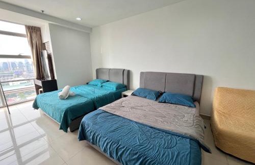 Subang Jaya Wohnung | #21 Studio First Subang Mall SS15 Courtyard-2mins to SS15 LRT !2-5PAX!