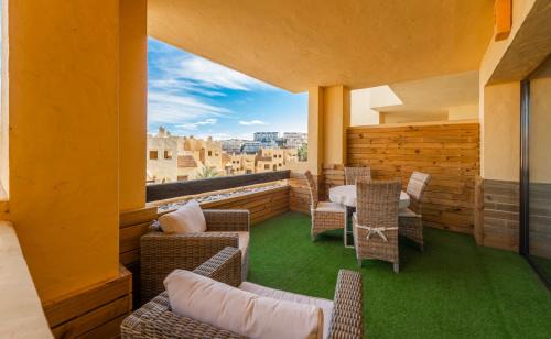 Castillo de Sabinillas Wohnung | 2199-Apt with terrace and pools
