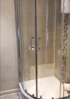 Castle Haus | 284 - Room 6 - Beachfront