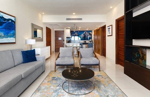 Chula Vista Eigentumswohnung | 2BD Villa La Valencia: Ocean Views & Resort