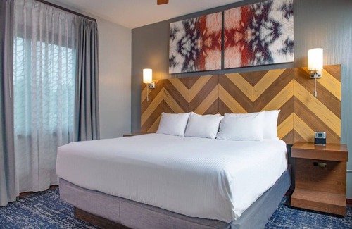 Lake Delton Resort | 2Bed/2Bath Deluxe Suite at our Dells Resort w/Access to Wilderness Territory!