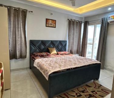 Rishikesh Wohnung | 2BHK Flat Rishikesh Ganga Bhumi- Kaphal Nest