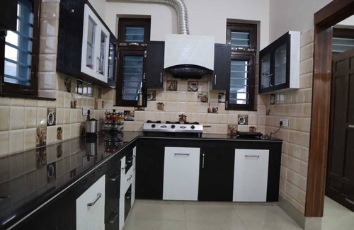 Rishikesh Haus | 2BHK Home in Rishikesh @Whispering Birds Homestay