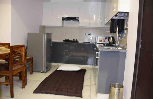 Tapovan Wohnung | 2BHK Luxury Escape in Rishikesh