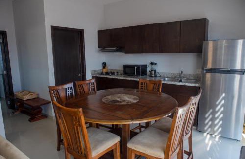 Ferrocarrilera Wohnung | 2br/2ba Condo 1 block to ocean! - Unit #5