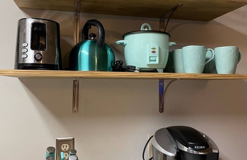 Sussex County Eigentumswohnung | 2BR 2BA condo parking, pool. Walk to beach, restau, minigolf waterpark, arcade