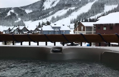 Okanagan-Similkameen Eigentumswohnung | 2br - Apex Condo - Outlaws Inn (5 minute walk to chairlifts at Apex ski)