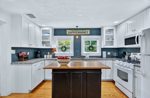 Sanford Hütte | 2BR COTTAGE IN SANFORD historischen Viertel