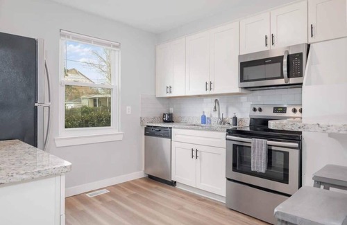 Cottage Line Wohnung | 2BR Ocean Oasis Suite | Beach | Pool