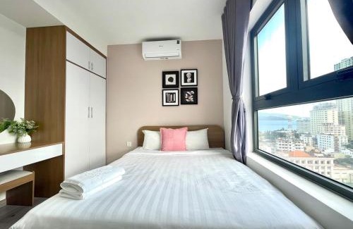 Mang Yang Wohnung | 2BR - Rooftop Pool - Dqua Apt - Cozy For Family