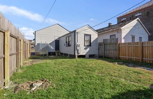 Saint Roch Haus | 2BR Steps to Music + Food | Pet Friendly