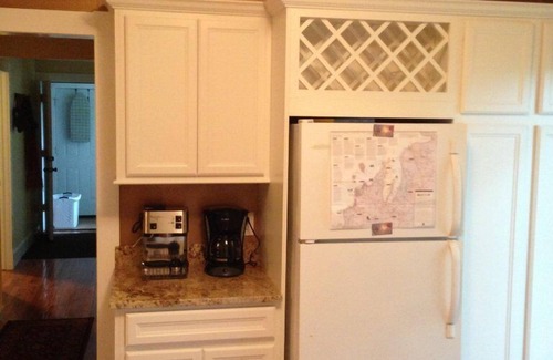 Suttons Bay Wohnung | 2br Suite mit eigenem Garten - Innenstadt Suttons Bay - alles zu Fuß erreichen!