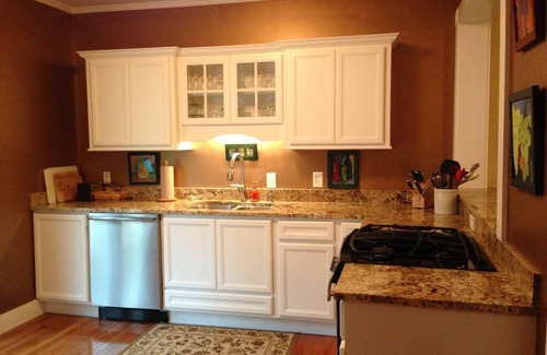 Suttons Bay Wohnung | 2br Suite mit eigenem Garten - Innenstadt Suttons Bay - alles zu Fuß erreichen!