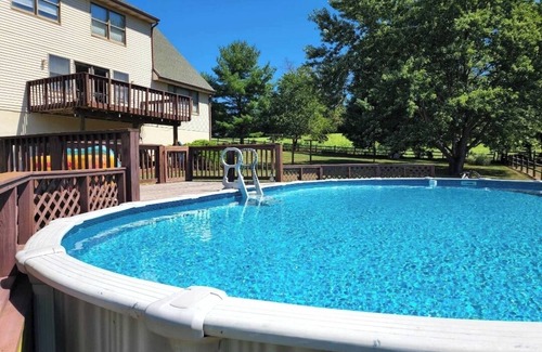 Luray Haus | 2nd floor, 4-bedroom space in Luray with a pool and a firepit