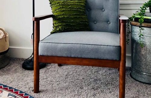 Greensburg Wohnung | 2nd Floor Bungalow in Greensburg