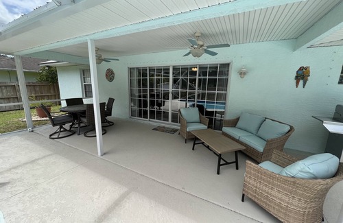 Sebastian Highlands Haus | 3/2 with Heated Pool - Tranquil Tropical Escape