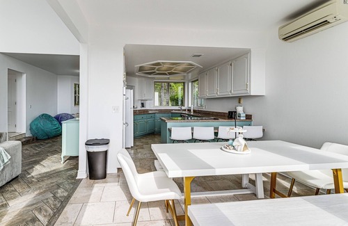 Brookings Haus | 3-Acre Property: Beachfront Home in Smith River!