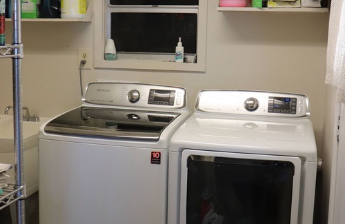 Southside Rural Community Haus | Wunderschöne Waterfront 3500 SF Pool Home, 2. 5 Hektar auf dem Little Manatee River