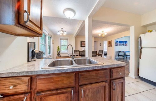 Cuyahoga Falls Haus | 3 b 2 b cuyahoga fallls