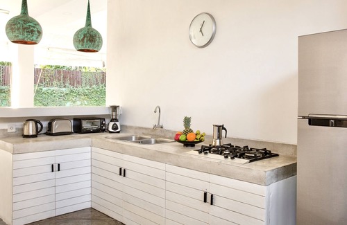 Laksmana Villa | 3 BD VILLA | 400 m VOM STRAND / KUDETA / SEMINYAK-PLATZ | RUHIG & SICHER