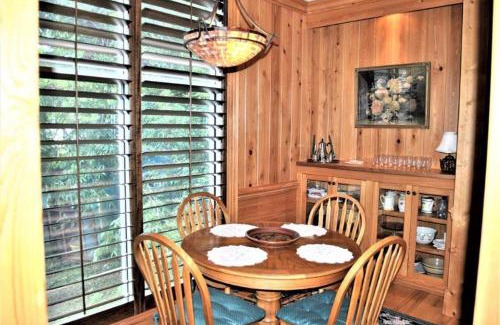 Georgetown Haus | 3 Bdrm in Georgetown's Historic District