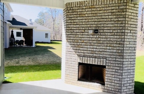 McCalla Haus | 3 Bed 2.5 Bath Brand New Cozy Home- Exec. Stays for You