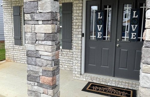 McCalla Haus | 3 Bed 2.5 Bath Brand New Cozy Home- Exec. Stays for You