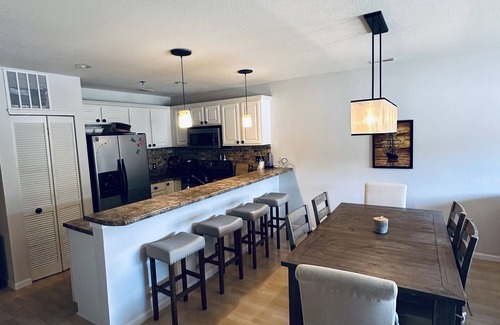 Camdenton Eigentumswohnung | 3 bed condo, Lochaven, elevator, close to the pool at the 31 mm - best COVE!