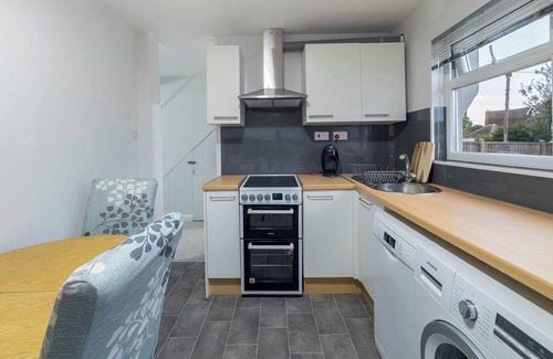 Westcliff-on-Sea Haus | Southend Retreat King Suite