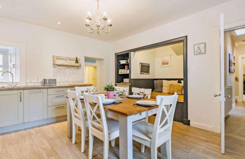 Kirriemuir Haus | 3 Bed in Kirriemuir 37440