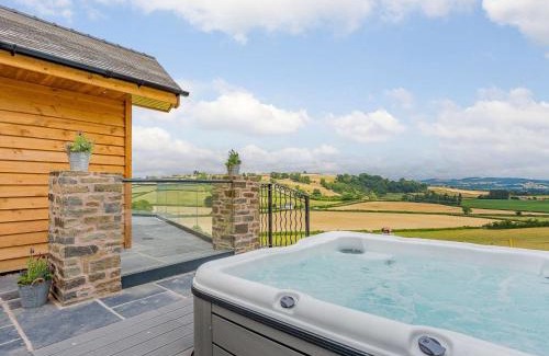 Montgomery Haus | 3 Bed in Montgomery 88641