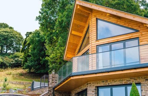 Montgomery Haus | 3 Bed in Montgomery 88641