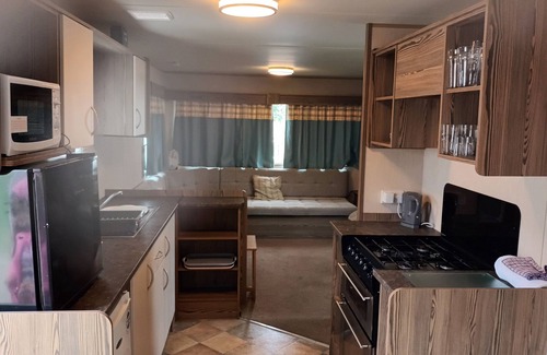 Watchet Skihütte | 3 bed Static 12ft Caravan Home From Home Somerset