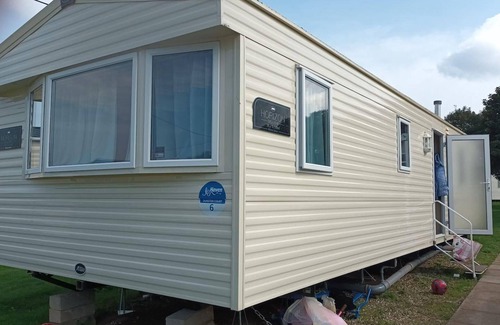 Watchet Skihütte | 3 bed Static 12ft Caravan Home From Home Somerset
