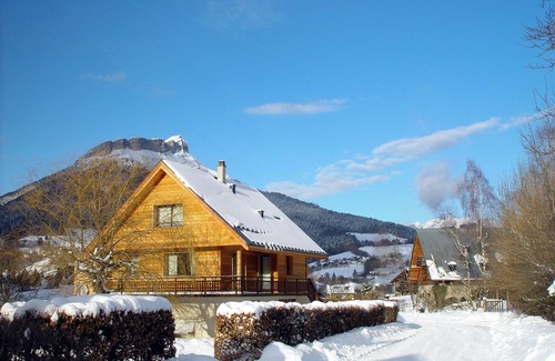 Le Sappey-en-Chartreuse Skihütte | 3 Bedroom Chalet in Le Sappey-en-Chartreuse