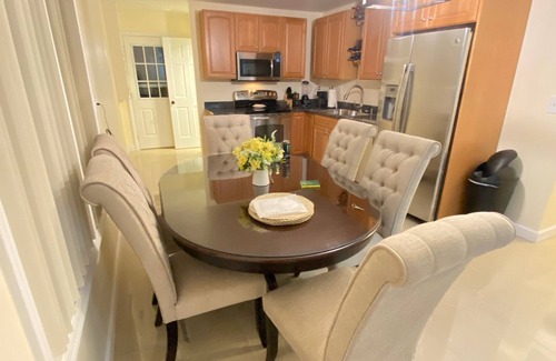 Randolph Haus | 3 Bedroom 1.5 Bath home minutes from Boston!! Beautifully decorated and cozy.