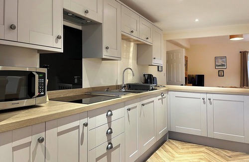 Chapel en le Frith Hütte | A modern, yet cosy, first floor apartment located within the heart of Chapel-en-le-Frith.