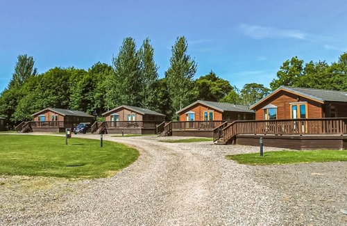 Blairgowrie Skihütte | 3 Schlafzimmer Unterkunft in Alyth, Perthshire