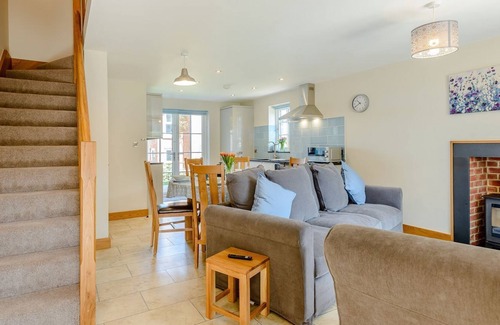 Redlynch Hütte | 3 bedroom accommodation in Redlynch, near Salisbury