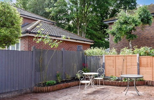 Hazel Grove Hütte | 3 bedroom accommodation in Hazel Grove, Stockport