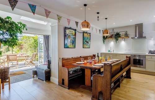 Bridport Hütte | 3 Schlafzimmer Unterkunft in Chideock, near Bridport